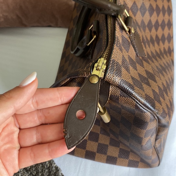 Louis Vuitton Damier speedy 30 - Picture 8 of 14